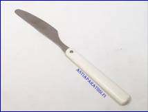 HACKMAN,HACkMINNA  Alkuruokaveitsi,Design: Ahti Majuri,pituus n. 18,5 cm,2 kpl ,12 � /kpl, ( Tuote nro 234AT ) 