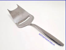 HACKMAN, Carelia Juustoh�yl� ,Design:Bertel Gardberg, Suunniteltu 1963,pituus n. 21 cm, 1 kpl, 16 �/ kpl,( Tuote nro 424AT )