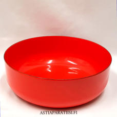 FINEL EMALI,Punainen  emali salaattikulho,Design:Leif Eriksson ,Tuotannossa 1970- luku,Kuntokuvaus k�yt�n j�lki�,Halkaisija n. 26 cm,Korkeus n.9,5 cm, 0 kpl, ( Tuote nro / Item #136N )