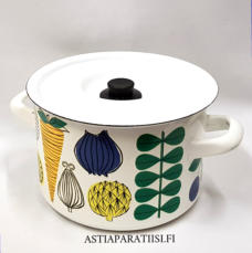 FINEL EMALI, Vegeta kattila vihannesaihe retro,Design:Esteri Tomula,Valmistettu1965-70-luku, v�h�isi� k�yt�n j�lki�,Halkaisija n.21 cm,Korkeus n.14 cm, ilman kantta ja kahvaa,0 kpl, ( Tuote nro / Item #165N)