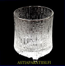 IITTALA, Ultima Thule cocktail lik��ri 18 cl,Design:Tapio Wirkkala,Tuotannossa: 1968- ,Korkeus n.9 cm, halkaisija n.7 cm, 1 kpl,18� /kpl ( Tuote nro / Item #150J )