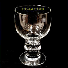 NUUTAJ�RVI ,Herttua olutlasi 50 cl,Design: Heikki Orvola,laseja. Valmistaja ennen Nuutaj�rve�: V�rtsil�-ArabiaTuotannossa: 1969,Korkeus n.15,7 cm ,halkaisija n.9,7 cm, 4 kpl,32�/kpl,( Tuote nro / Item #180J )