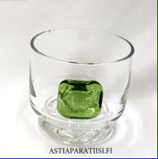 RIIHIM�EN LASI,juomalasi Noppa Design:Helena Tynell,Suunniteltu:1964,Korkeus n. 7 cm , Halkaisija n.7,5 cm,1 kpl,32 �/kpl,( Tuote nro / Item #363J )