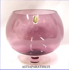 OY KUMELA,Suuri aromilasi,Design:Sirkku Kumela-Lehtonen,Suunniteltu:1964-76,Korkeus n.14,8 cm , Halkaisija n.12,7 cm,1 kpl,59 �/kpl,( Tuote nro / Item #376J )