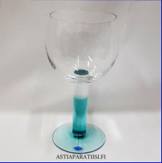 IITTALA,Mondo Suuri aromilasi / Viinipokaali,vihre�, kirkasDesign:Kerttu Nurminen,Suunniteltu:1988-2008,Korkeus n.23 cm , Halkaisija n.10 cm,1 kpl,74 �/kpl,( Tuote nro / Item #379J )