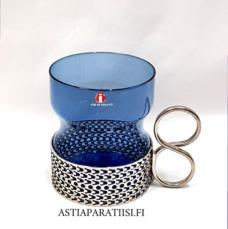 IITTALA,Tsaikka teelasi / gl�gimuki, sininen lasi, metalli pidike,Design:Timo Sarpaneva,Suunniteltu: 1965,Korkeus n.8 cm , Halkaisija n.6,7 cm, 14 kpl,32 � /kpl, ( Tuote nro / Item #398J )