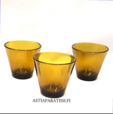 NUUTAJ�RVI,Kartio snapsilasi,Design:Kaj Franck,Suunniteltu: 1956-75,Korkeus n.5,5 cm , Halkaisija n.6 cm, 2 kpl,12 � /kpl,( Tuote nro / Item #401J )