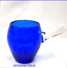 OY KUMELA, "Sarvituoppi"sininen Juomalasi, Design:Sirkku Kumela-Lehtonen, Tuotannossa: 1960-1968, 1969-1976, Korkeus n.11 cm , Halkaisija n.8 cm, 2 kpl,44�/kpl, ( Tuote nro / Item #453J )