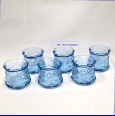 RIIHIM�EN LASI, Revontulet Juomalasi vaaleansininen v�ri ,Design:Erkkitapio Siiroinen,Tuotannossa1978-1982 ,Korkeus n.5,8 cm , Halkaisija n.6 cm, 6 kpl,16�/ kpl ( Tuote nro / Item #574J )