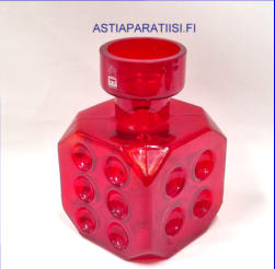 RIIHIM�EN LASI,"Arpa on heitetty punainen v�ri ,Design:Erkkitapio Siiroinen,1970-75-luku,Korkeus,n. 17 cm, halkaisija,n. 11,5 cm.,1kpl,185� ( Tuote nro / Item # 119K)