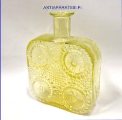 RIIHIM�EN LASI,Grapponia pullo Keltainen v�ri,Design:Nanny Still,1968-75-luku,Korkeus,n. 19 cm, halkaisija,n. 14,5 cm,1kpl,155� ( Tuote nro / Item # 144K)'