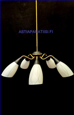  KATTOVALAISIN, 5:lla lampulla Messinkirunko 1950-60-luvun Mitat: halk. n. 67 cm,kruunun kokonaiskorkeus n. 90 cm ( Tuote nro / Item #105KV )
