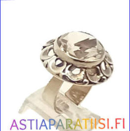 FINNISH DESIGN ,Vintage upea fasettihiottu kalliokristalli,Design:ERIK GRANIT.helsinki Vuodelta 1973, sterlinghopeaa Pitoisuus 925,avoin/s��dett�v�,Kunto: hyv�,170 mm,hinta 145,� (sis. alv) (Tuote nro Item 134DK)