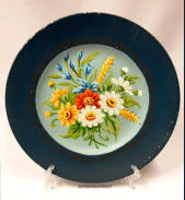 Arabian k�sinmaalattu kukka-aiheinen,halkaisija n.23,5 cm,1 kpl,20�/kpl