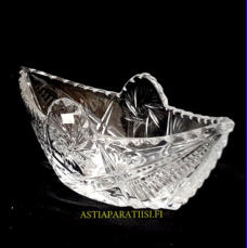 Kristallikulho / kristallimalja veneen muotoinen,halkaisija,n.24,5cm x 10,5 cm,1kpl,60/kpl ( Tuote nro / Item #120KR )