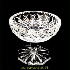 Jalallinen kristallimalja,Korkeus,n. 9,8 cm,halkaisija,n. 11 cm,1kpl,35/kpl ( Tuote nro / Item #137KR )