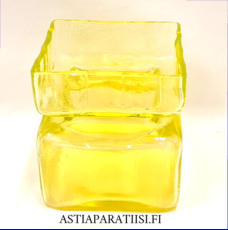 RIIHIM�EN LASI,"Pala" lasimaljakko .keltainen v�ri,Design:Helena Tynell,Valmistettu:1960-luku,Korkeus n.11,5 cm, halkaisija n.10,7 cm X 10,7 cm ,1 kpl,78�/kpl,( Tuote nro / Item #154MA )