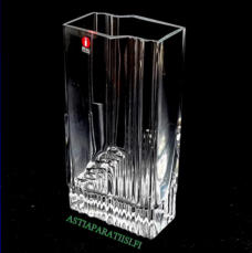 IITTALA,Sointu Lasimaljakko,Design: Tapio Wirkkala, Valmistettu1979-1992-luku,Korkeus n. 16 cm, leveys n. 8 cm, syvyys n. 5,8 cm,1kpl,55�/kpl( Tuote nro / Item #340MA)