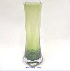 IITTALA,Anna Maljakko Vihre�, Design:Jorma Vennola,Korkeus n.25 cm,1 kpl,68�/kpl,( Tuote nro / Item #369MA )