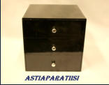 S�ilytyslaatikosto,Design: Ristomatti Ratia,mitat.n16,5cmX16,5cmX16,5cm,15�/kpl