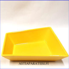 ARABIA,  ABC keltainen  tarjoiluastia,pituus 17 cm,leveys 10 -13,8 cm 1 kpl,28�/kpl ( Tuote nro 128R )