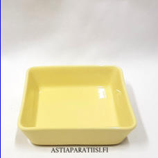 ARABIA,Kilta keltainen neli�vati, BA malli, Design:Kaj Franck,Korkeus n. 4 cm, leveys 13,5 cm x 13,5 cm,4 kpl,  28 �/kpl ( Tuote nro 156R )