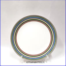 IITTALA, Origo salaattilautanen,Design:Alfredo H�berli,alkuper�istuotantoa.leveys n. 20,2 cm,2 kpl, 13 �/kpl ( Tuote nro 183R )