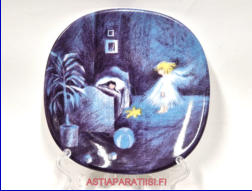 ARABIA, koristelautanen  Anna meille enkeleit�,Design:Riittatuulikki Hirvonen,Mitat Korkeus n. 12 cm, leveys n. 12 cm,1kpl.45�/kpl,( Tuote nro 174AM )