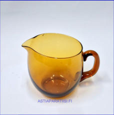 IITTALA,kermakko ruskea v�ri, Design:Tapio Wirkkala,1956-luku,korkeus:n.6,6 cm, Halkaisija n.6 cm, 1kpl,28�/kpl, ( Tuote nro / Item #139S )