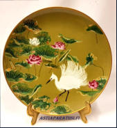 ( Elokuu / August )Vintage Japanese hand painted,  Design: Franklin Mint Porcelain Plates 1979,Japanilainen koristelautanen, kuukausiaiheet, halkaisija n.26 cm,1kpl, 95€/kpl